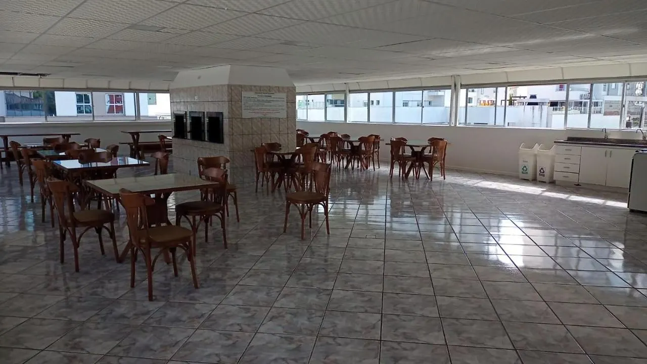 Apto Beira Mar Balneario Camboriu location
